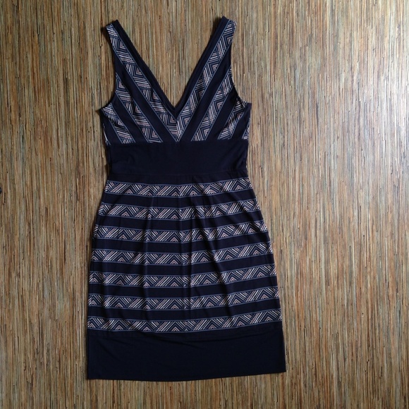 BCBGMAXAZRIA Dress Sleeveless Geometric Stripes - Picture 3 of 8